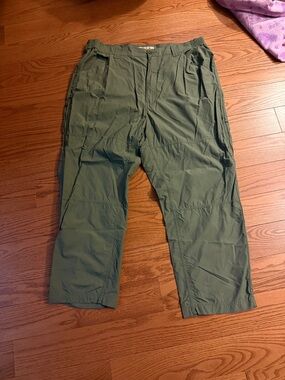 Cabela's Men's Olive Cargo Pants - Green UPF 50